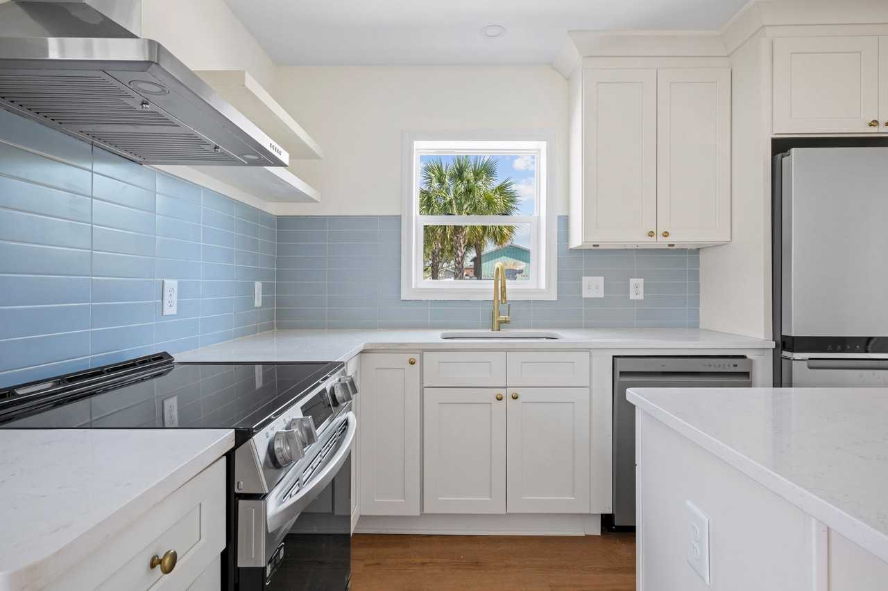 30 Isabella St #30 - Photo 2 of 12