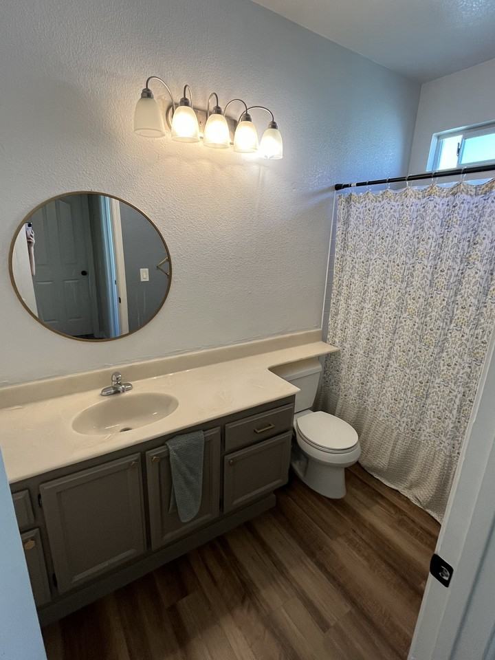 898 Clifton Ct #NA - Photo 2 of 13