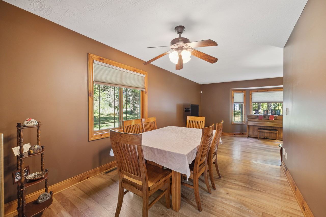 18427 215th Ave Nw #NA - Photo 3 of 24