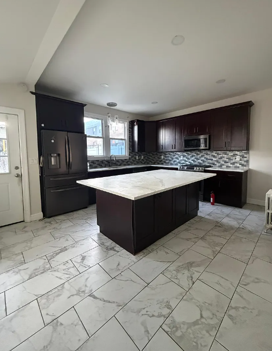 140 Sylvan Ave #NA - Photo 2 of 3