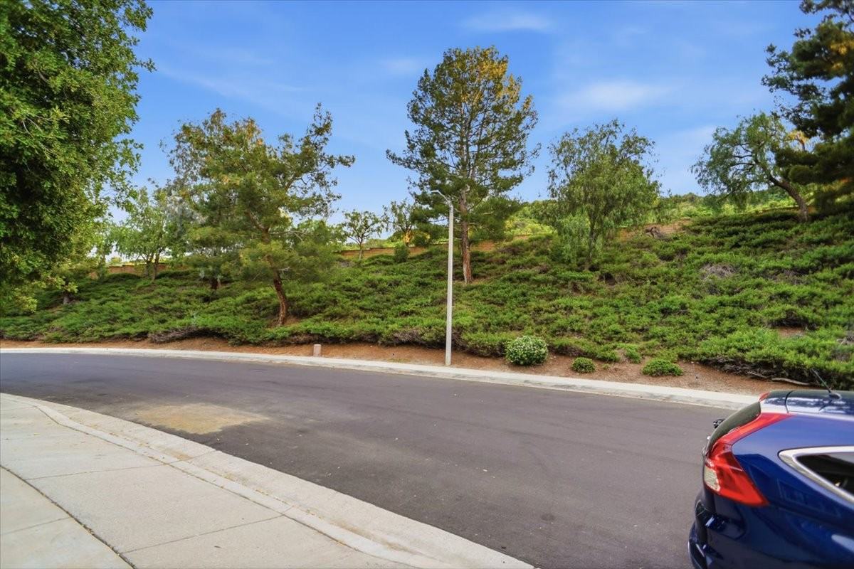 24124 Mentry Dr #NA - Photo 2 of 31