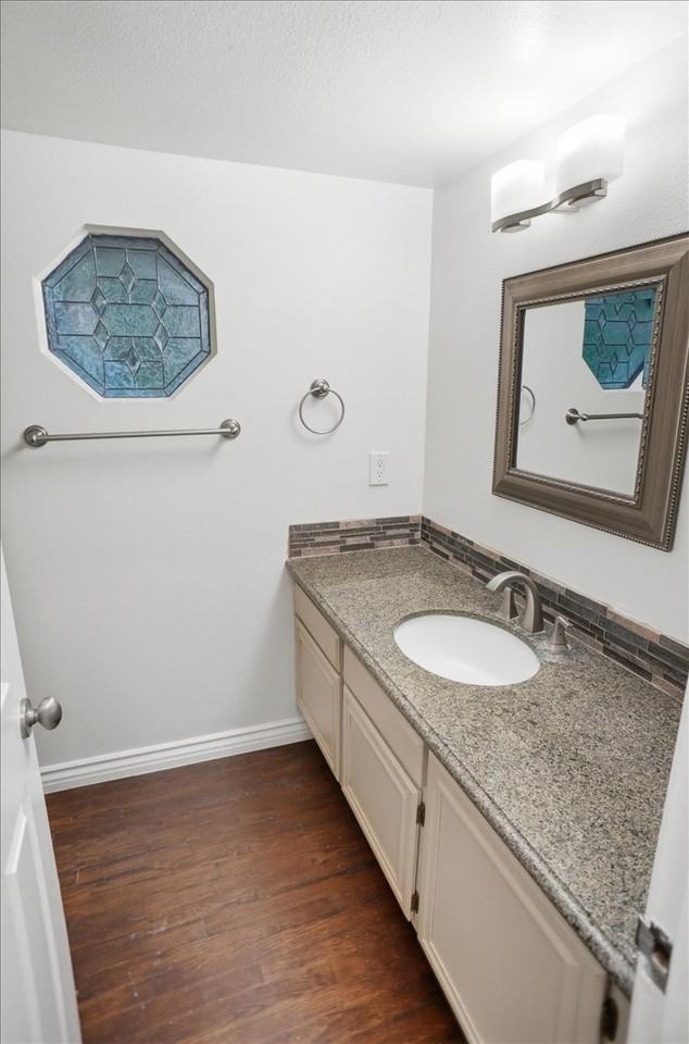 24124 Mentry Dr #NA - Photo 6 of 31