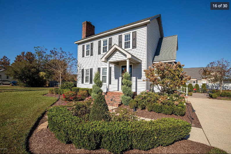 966 Teakwood Dr #NA - Photo 2 of 31