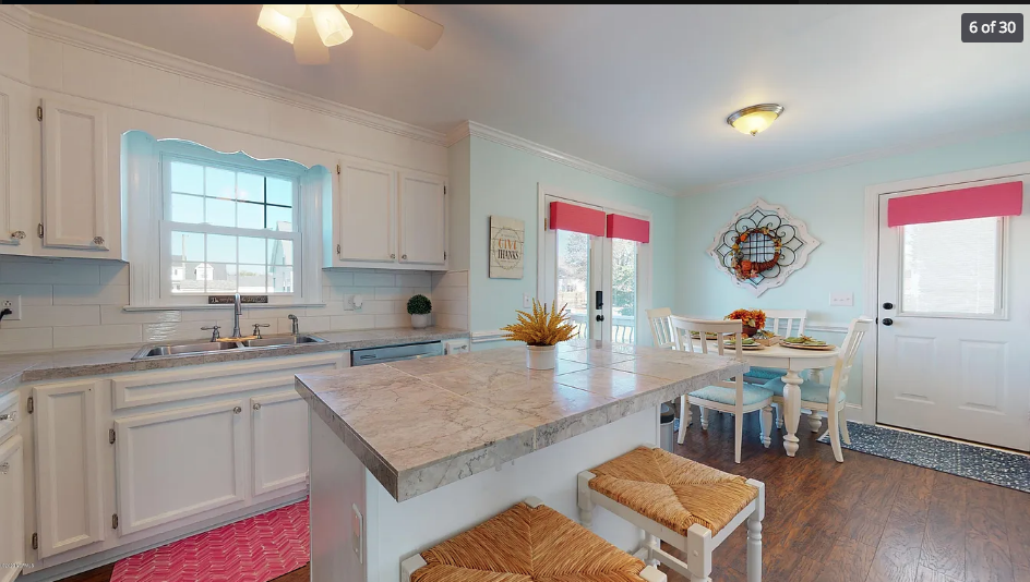 966 Teakwood Dr #NA - Photo 3 of 31