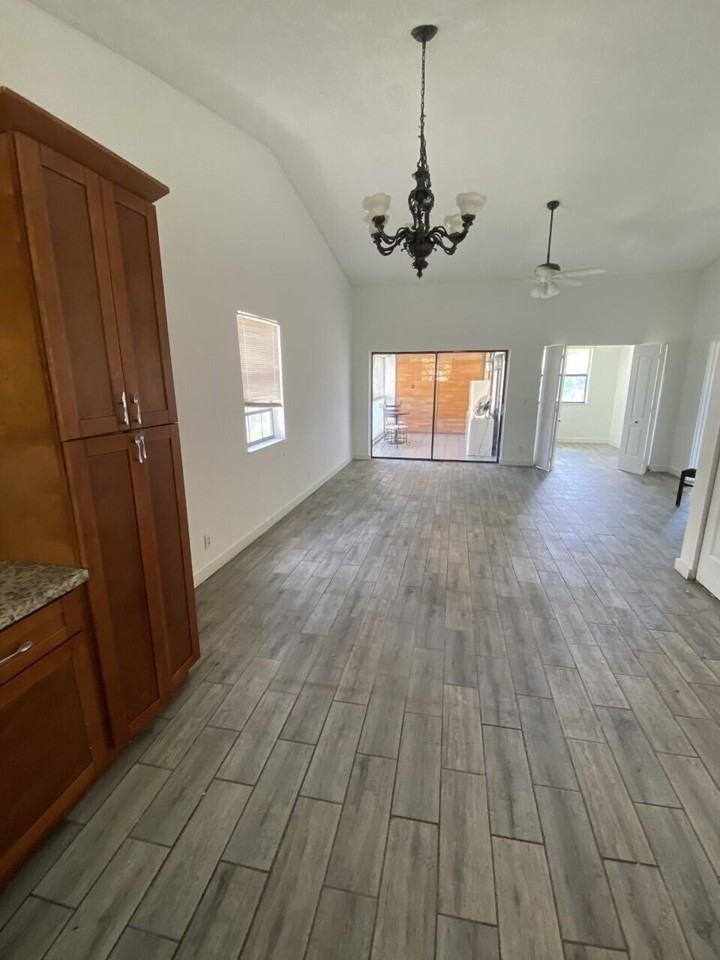 3006 Congressional Way #3006 - Photo 3 of 6