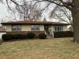 1302 Se Bel Aire Rd #NA - Photo 1 of 1