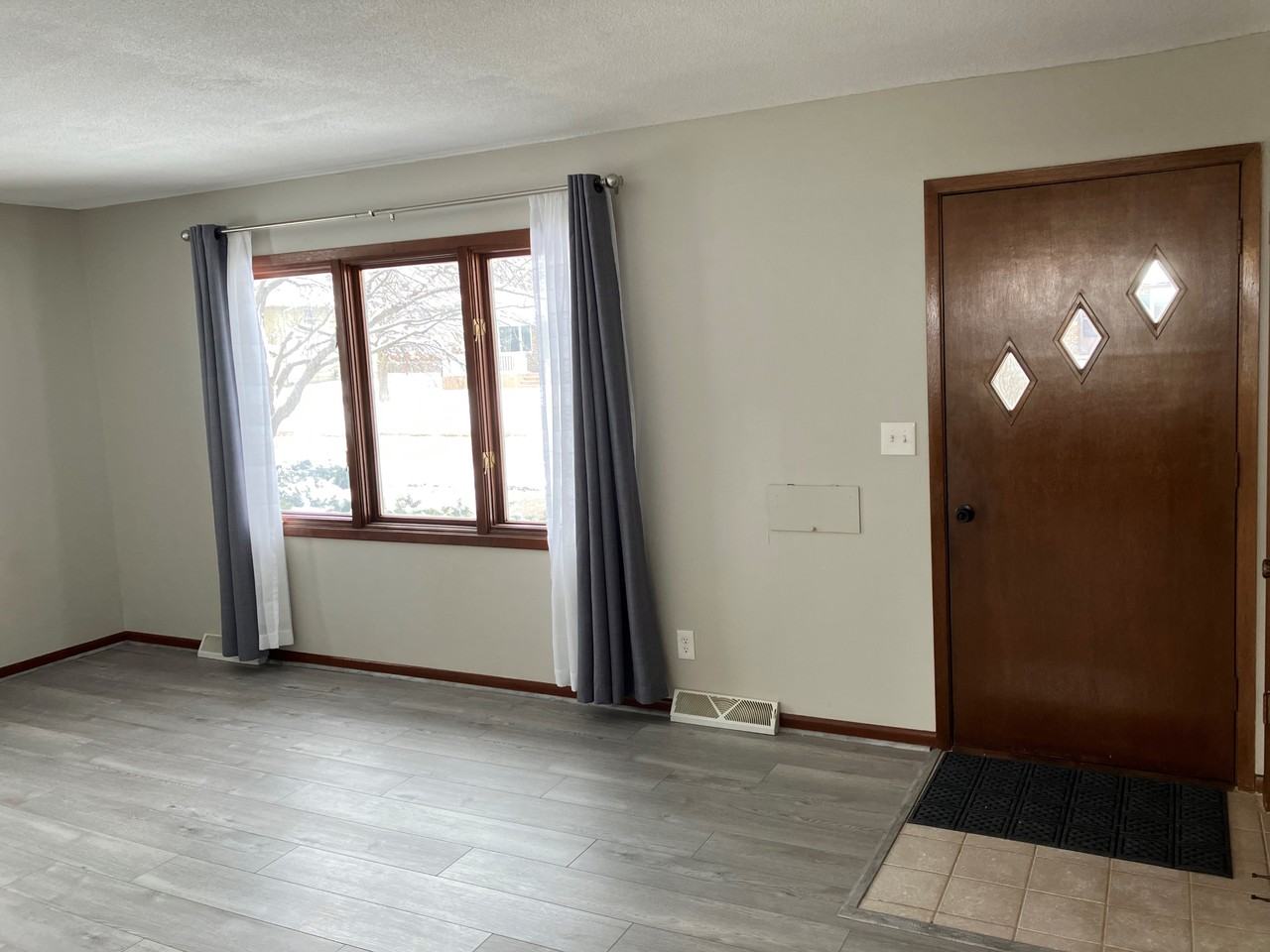 1302 Se Bel Aire Rd #NA - Photo 3 of 34