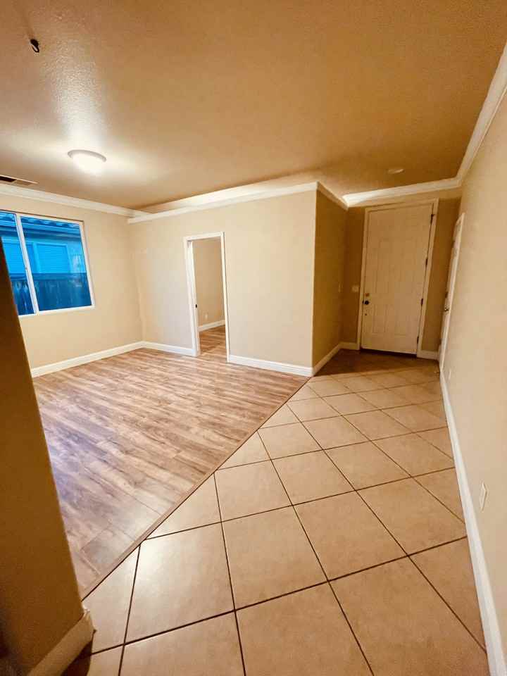 974 Pinewood Ave #NA - Photo 4 of 19