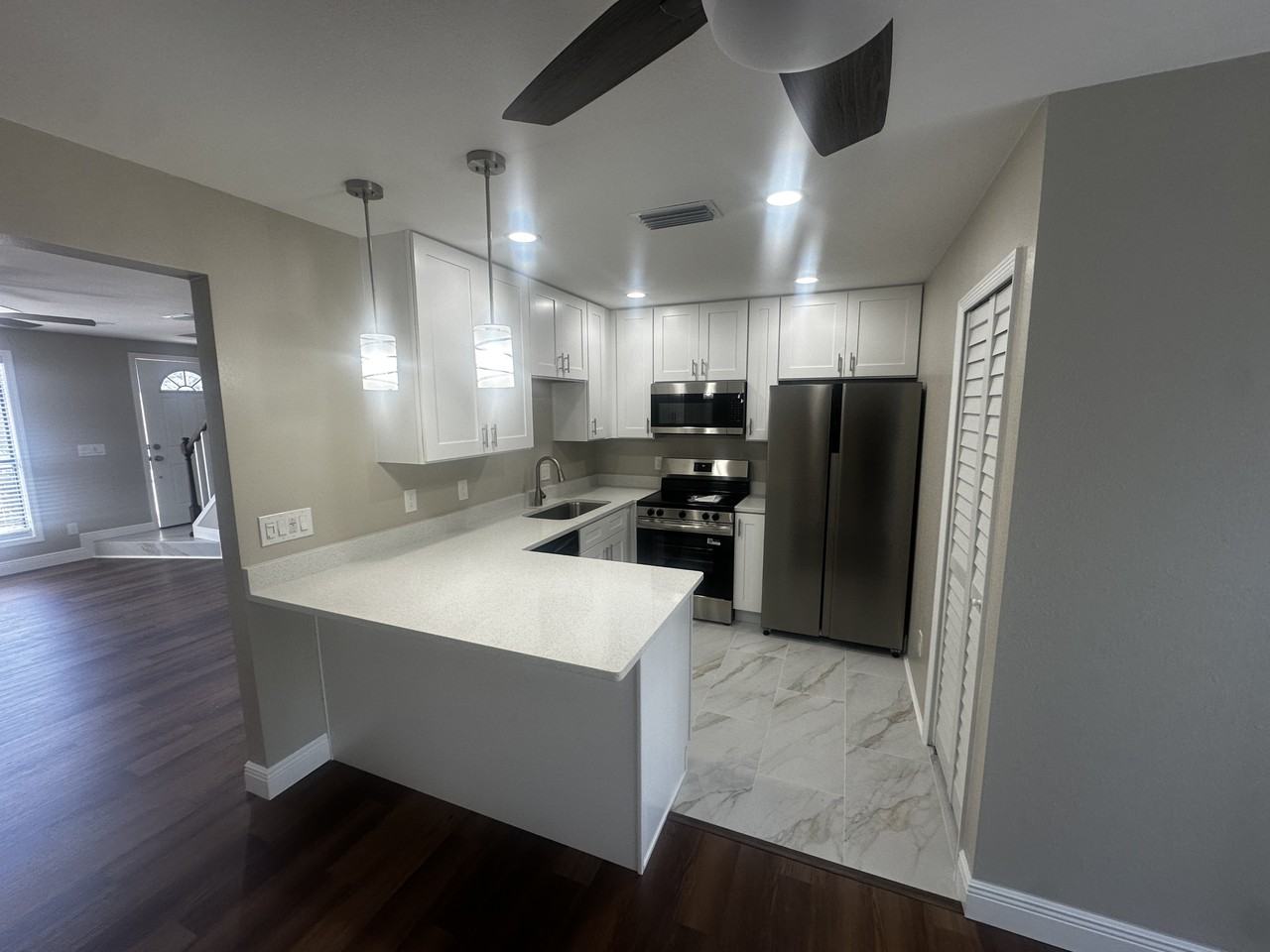 606 Casa Park Court A #606 - Photo 4 of 23