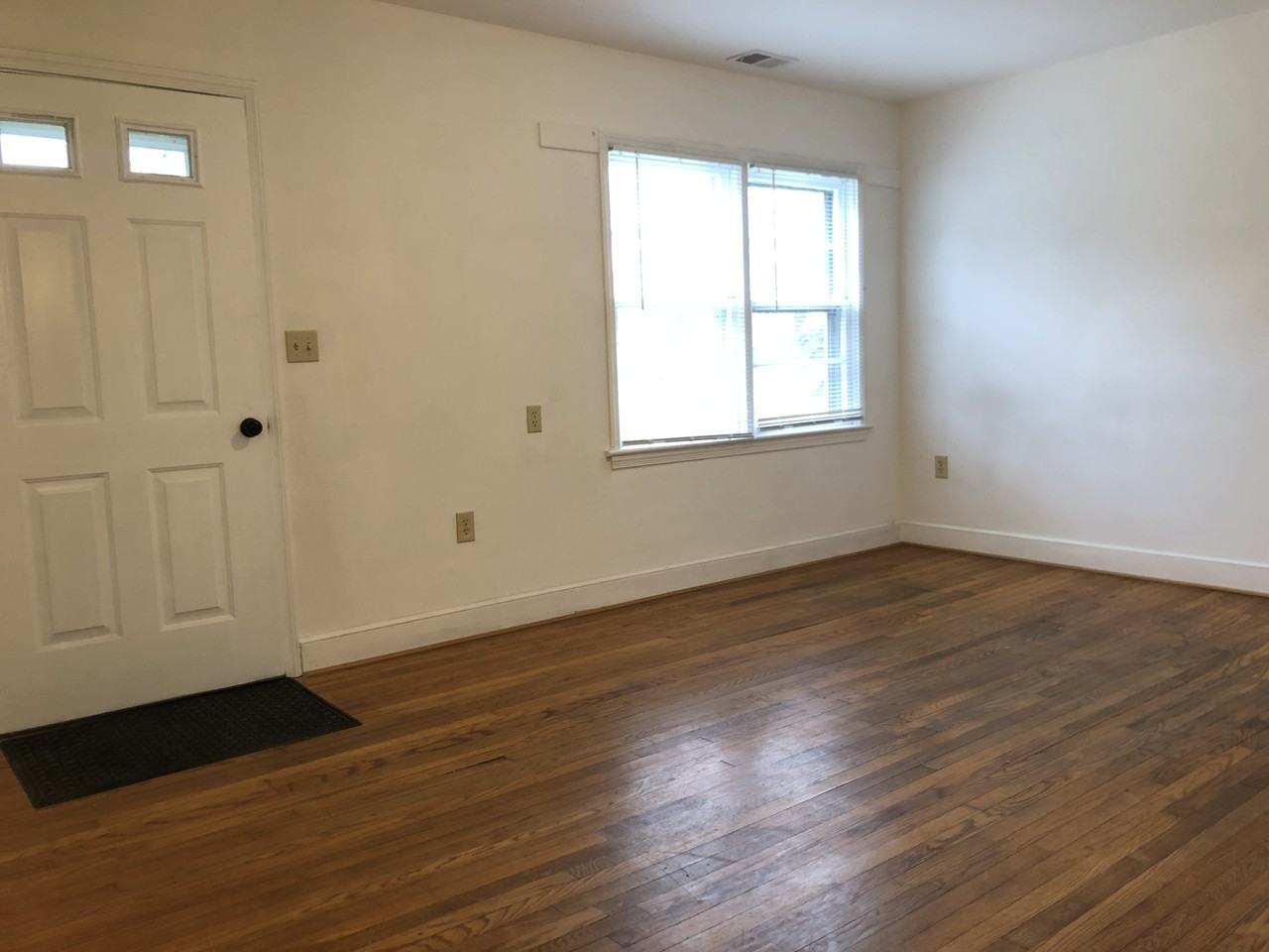 4258 Warren St #NA - Photo 6 of 34