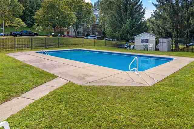 277 Hildred Dr #277 - Photo 2 of 11