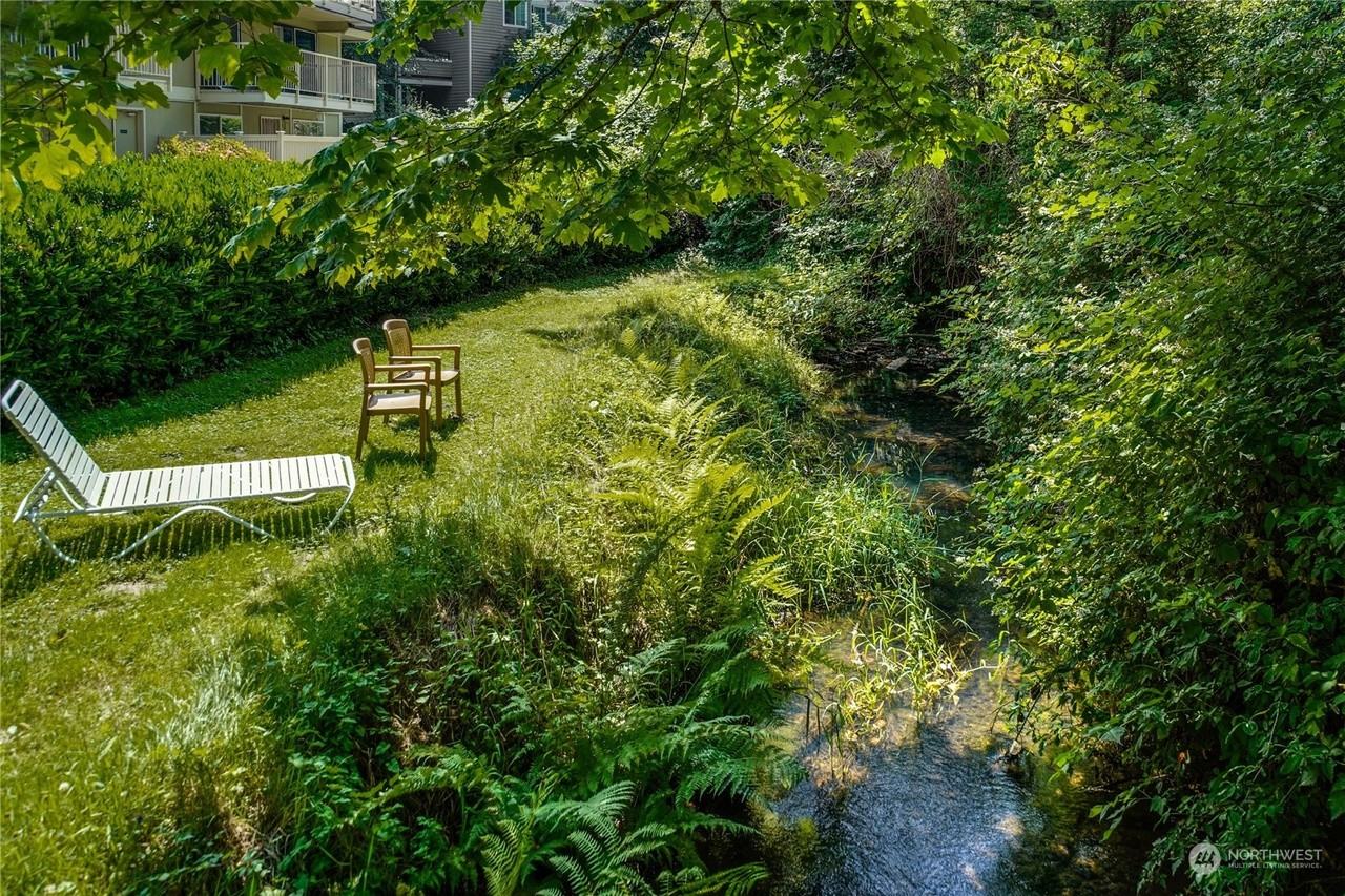 9905 Ne 124th St #NA - Photo 3 of 25