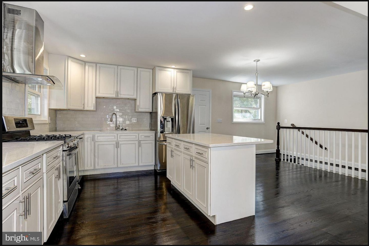 13107 Hallet Ct #NA - Photo 3 of 24