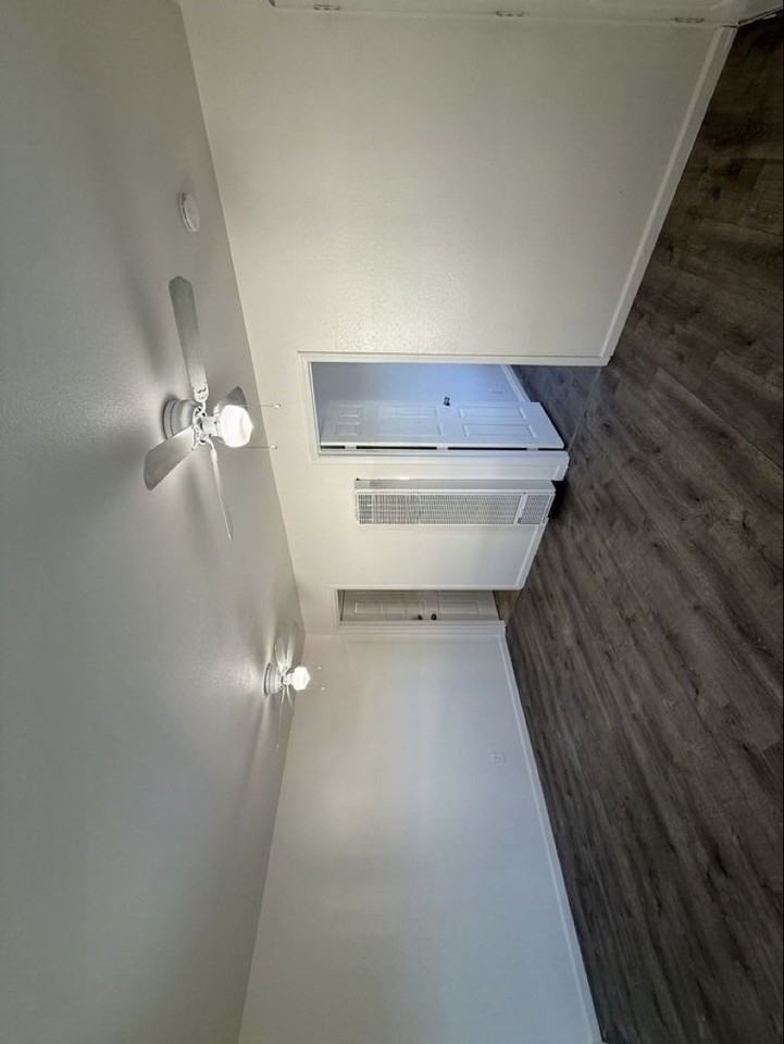 37036 Sycamore St #9 - Photo 3 of 7