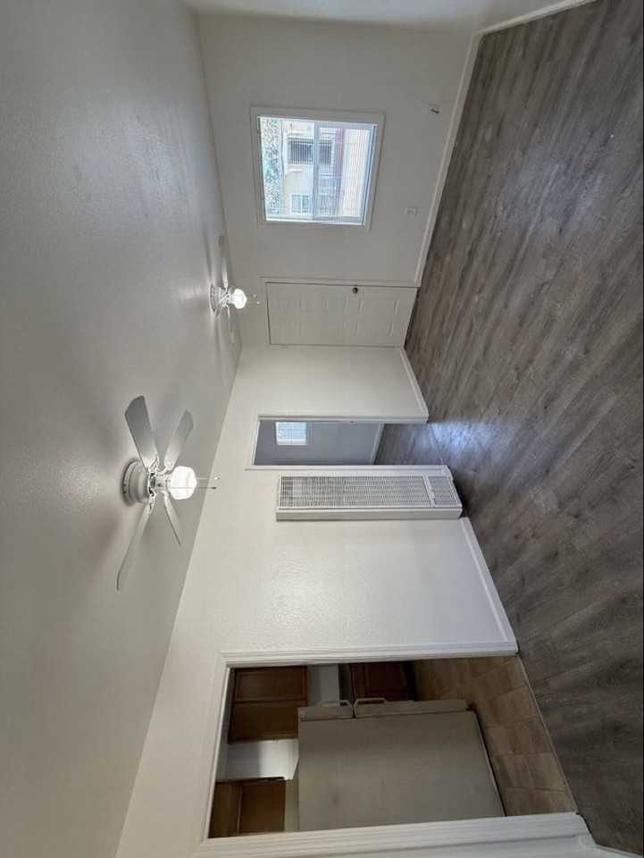 37036 Sycamore St #9 - Photo 6 of 7