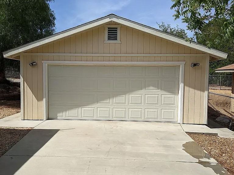 9120 Iroquois Way #NA - Photo 3 of 12