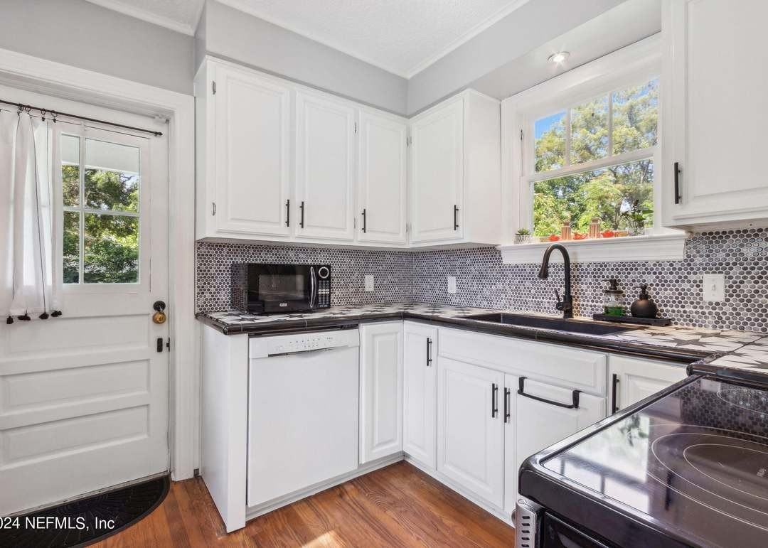 4712 Sappho Ave #NA - Photo 6 of 14