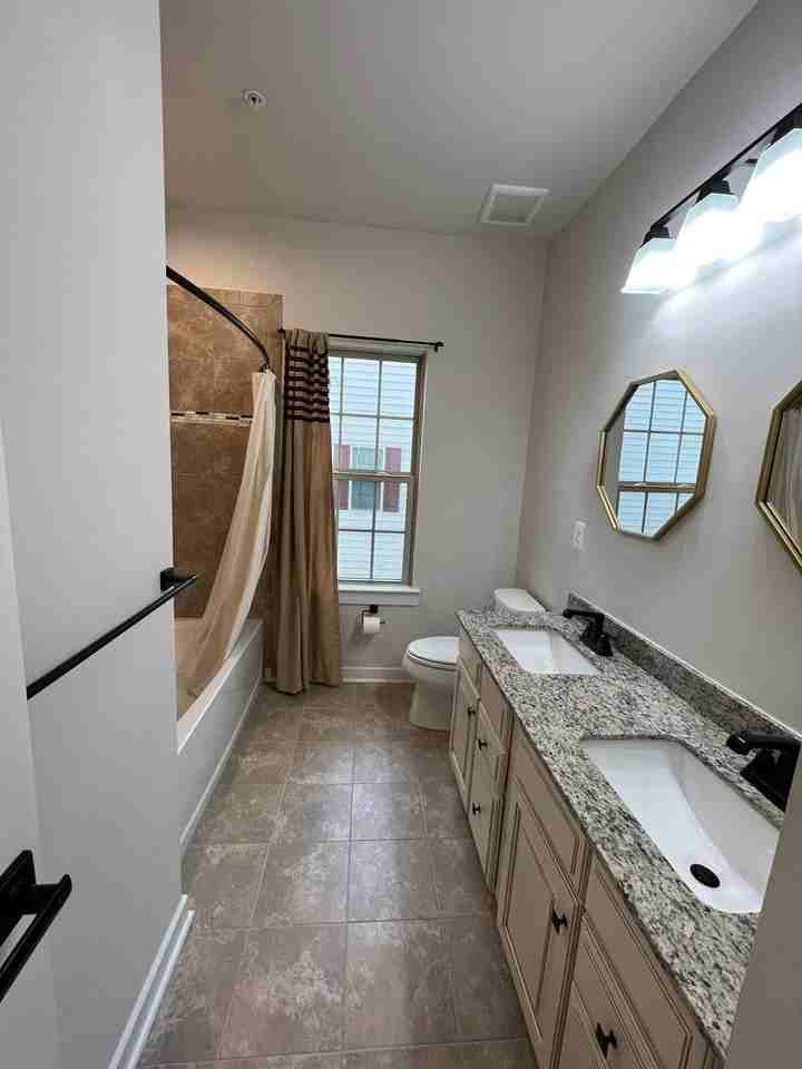 Etterbeek St #5959 - Photo 3 of 22