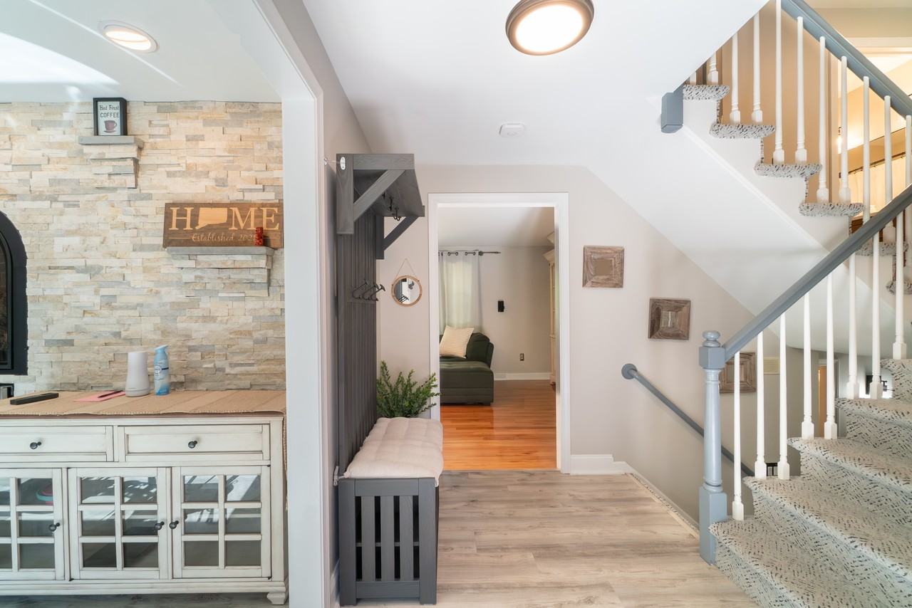 2778 Albany Ave #NA - Photo 4 of 35