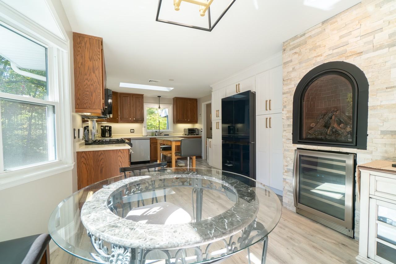 2778 Albany Ave #NA - Photo 6 of 35