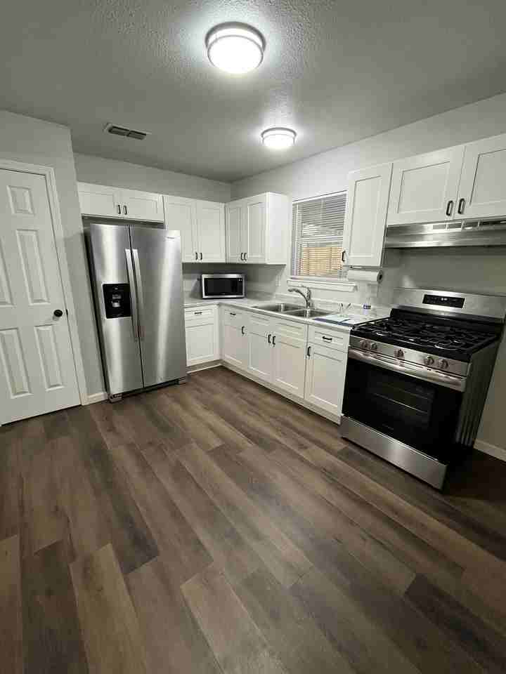 5110 Silvertip Dr #NA - Photo 5 of 13