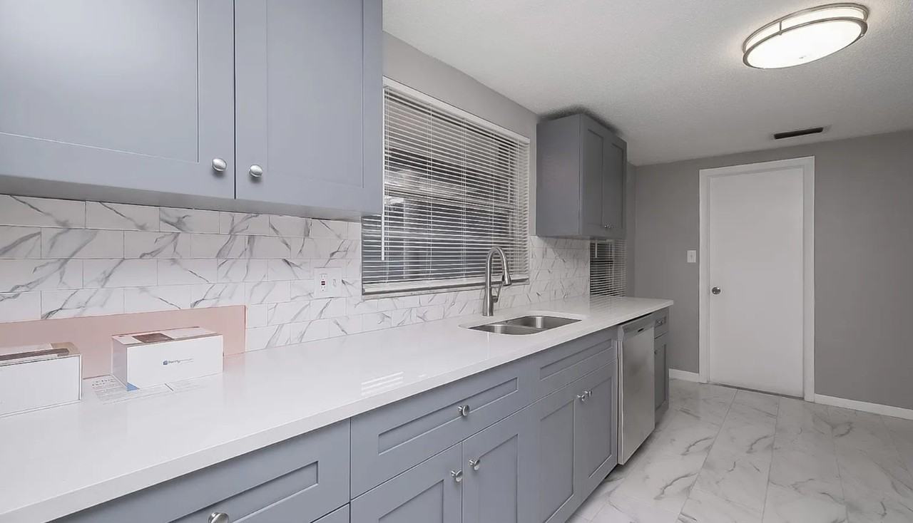 8241 Palencia Dr #NA - Photo 3 of 12