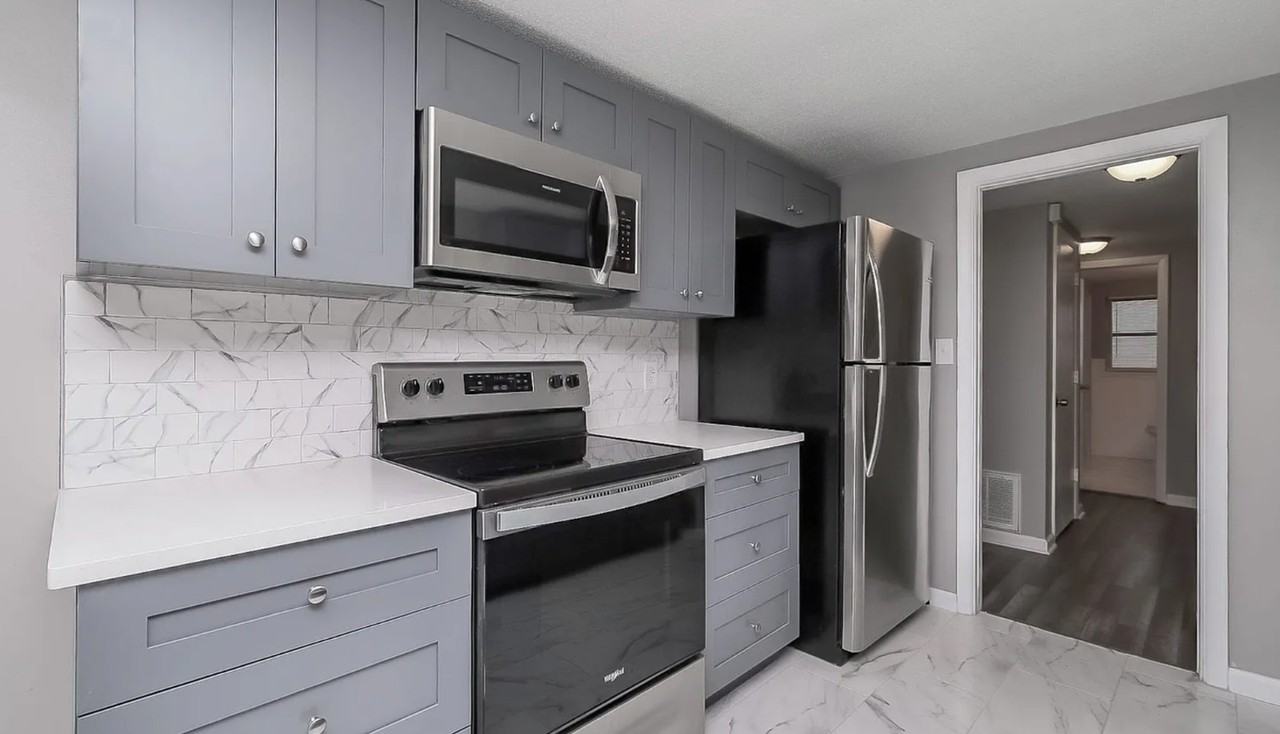 8241 Palencia Dr #NA - Photo 5 of 12