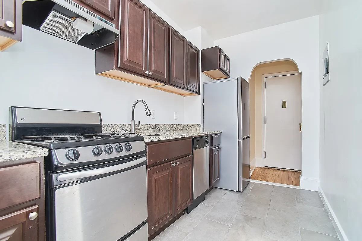 34-09 83rd Street #D32 - Photo 4 of 7