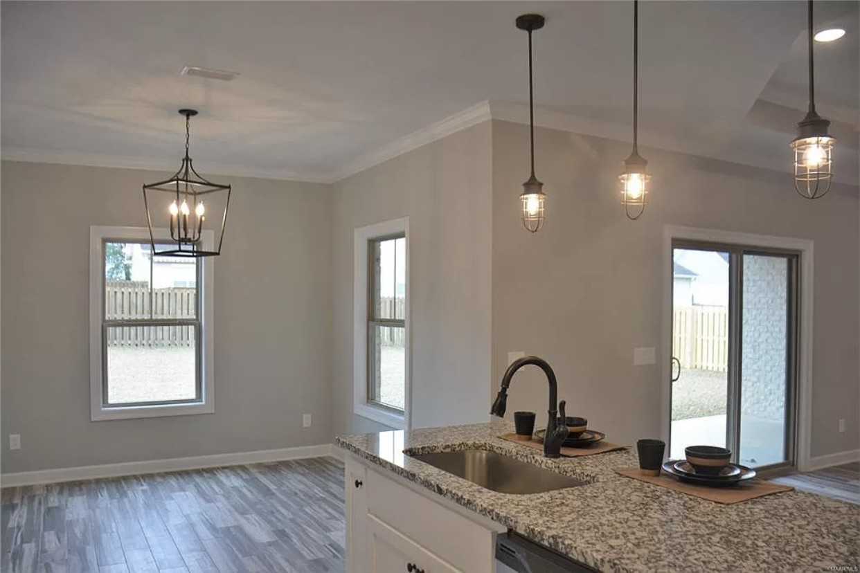 205 Savannah Dr #NA - Photo 4 of 16