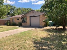 1704 W Birge St #NA - Photo 1 of 1