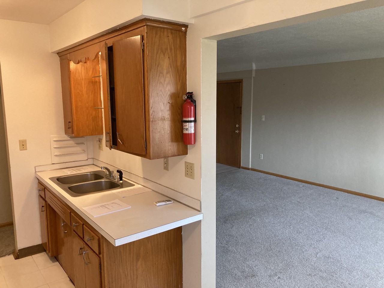 136 11th Ave N - Photo 3 of 15