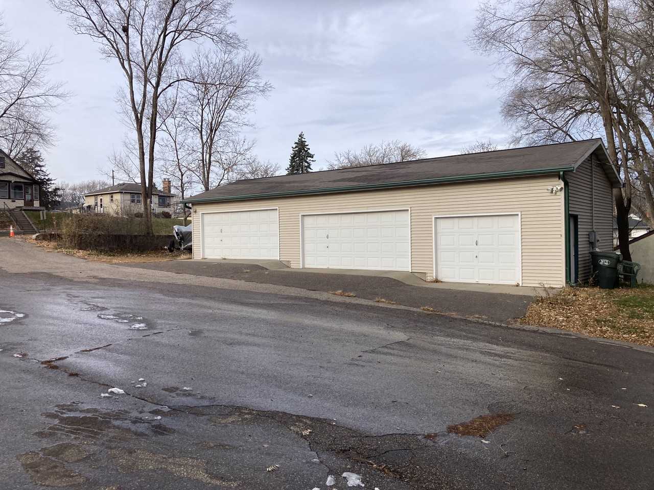 136 11th Ave N - Photo 2 of 15