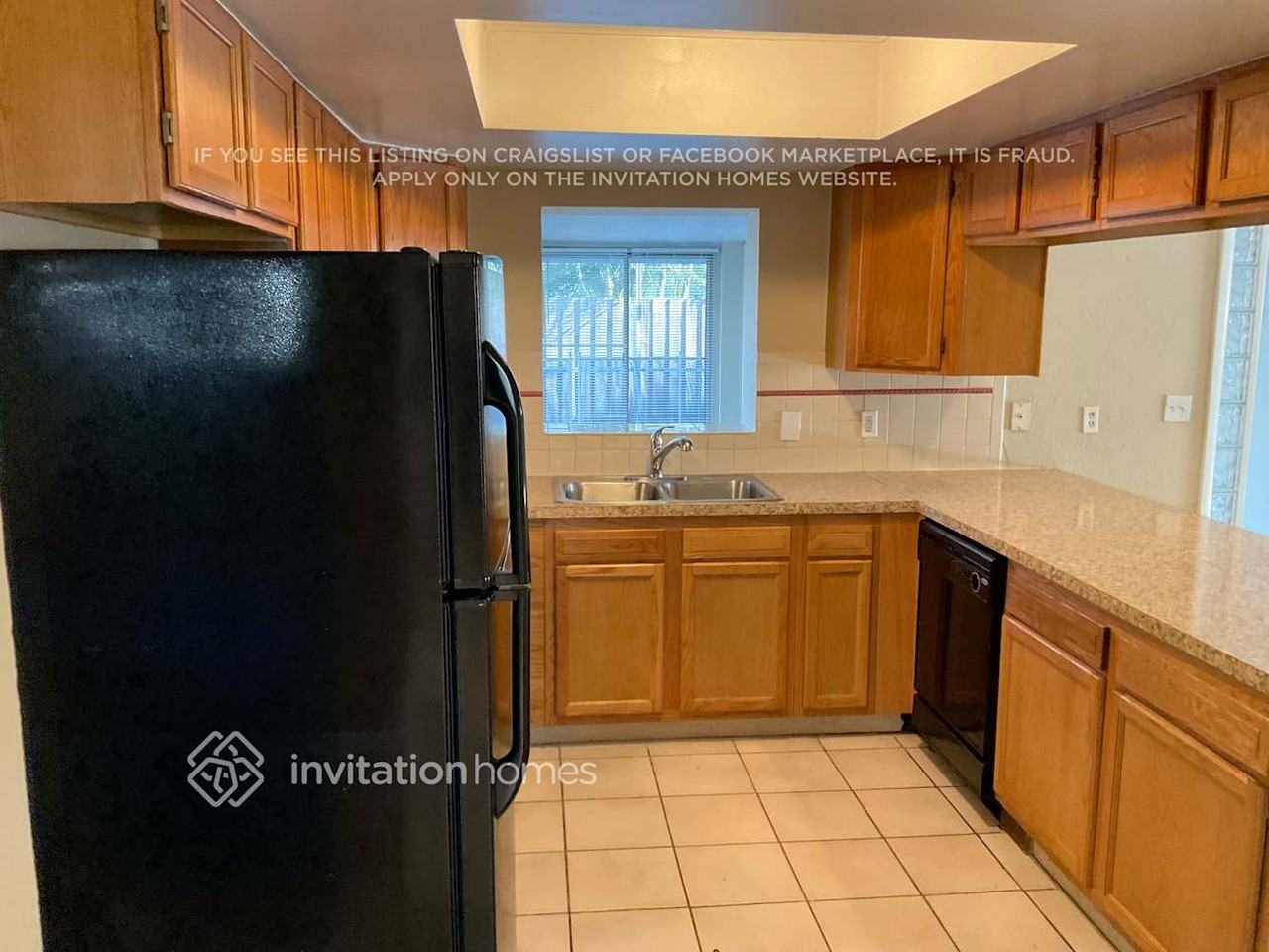 2194 Oak Grove Dr - Photo 5 of 23