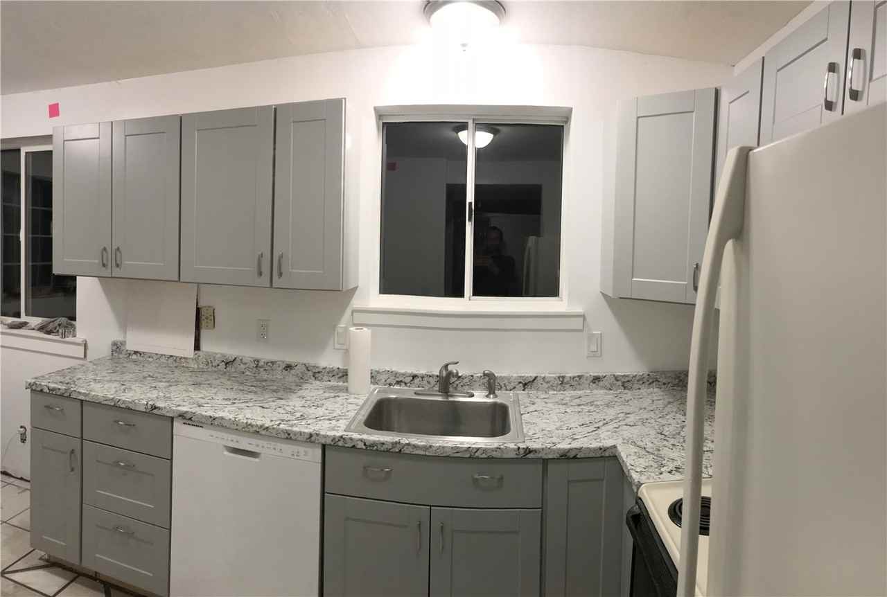 641 S Glendale St - Photo 3 of 6