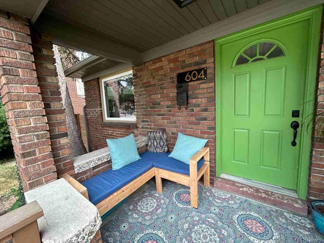 604 E Kensington Ave - Photo 2 of 15