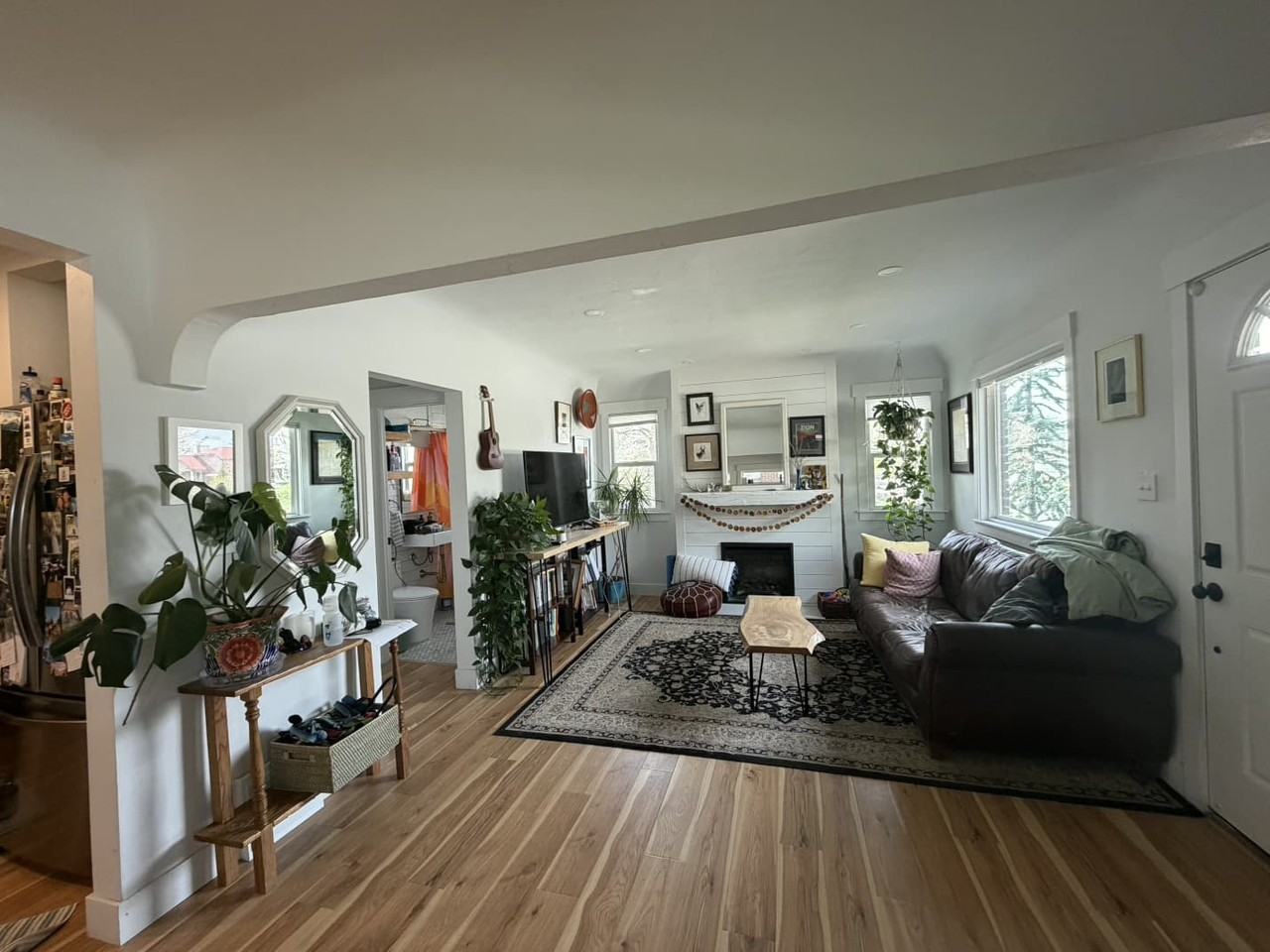 604 E Kensington Ave - Photo 3 of 15