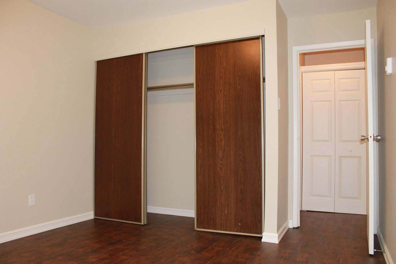 St. Clare Manor - Photo 6 of 11