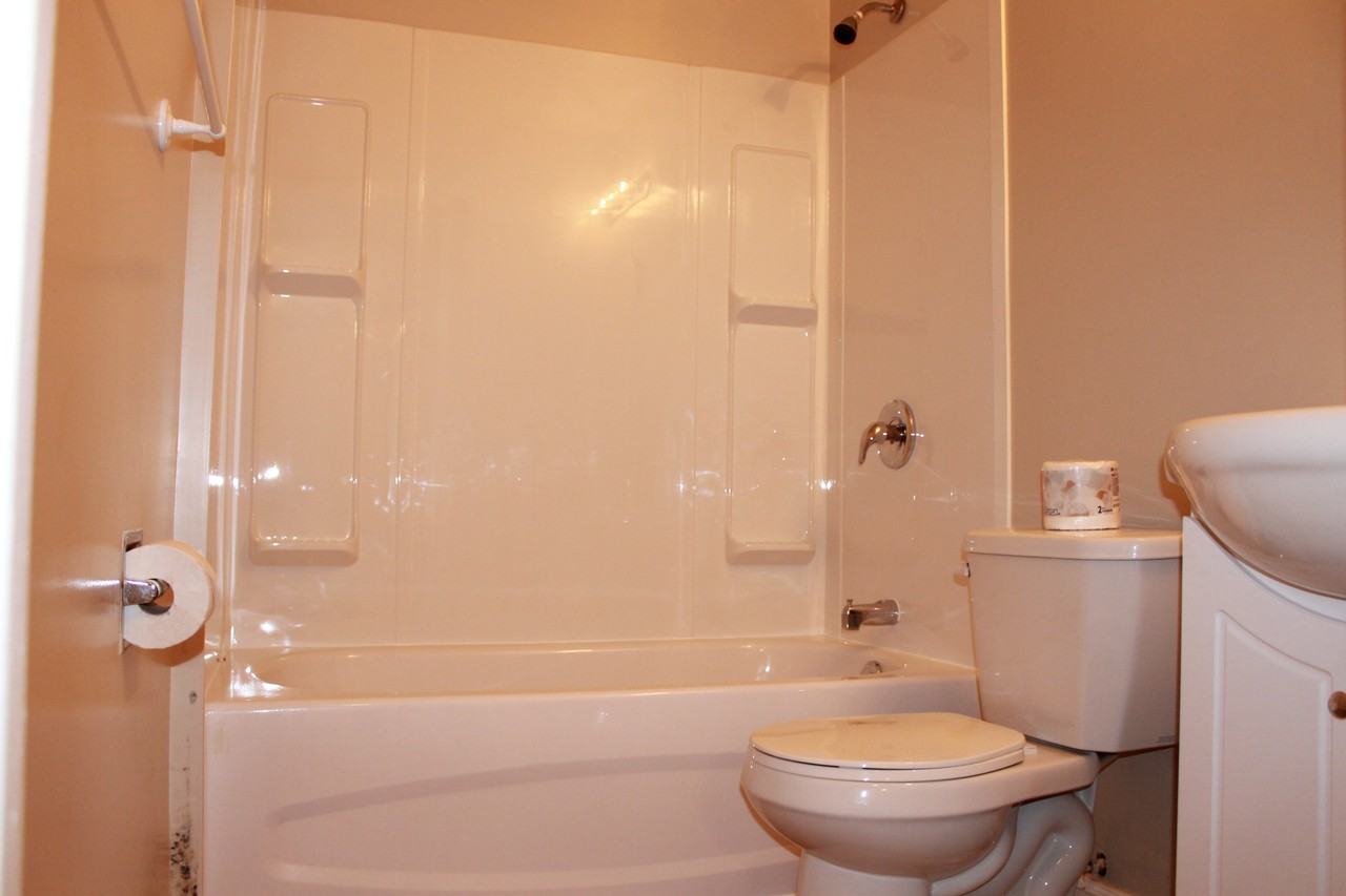 St. Clare Manor - Photo 7 of 11