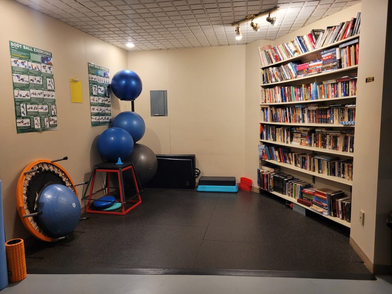 10045-117 Street - Photo 6 of 22