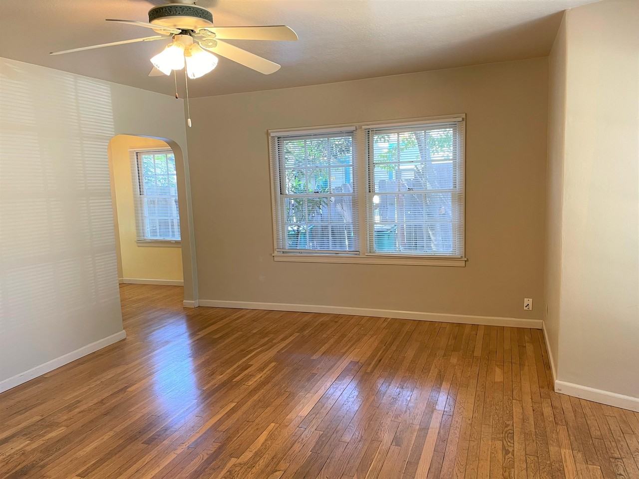 337 W 1st Ave #1 - Photo 3 of 17