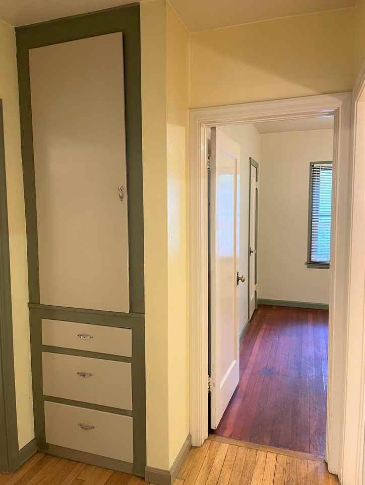 337 W 1st Ave #1 - Photo 5 of 17