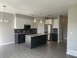 featured image of 120 Awentia St