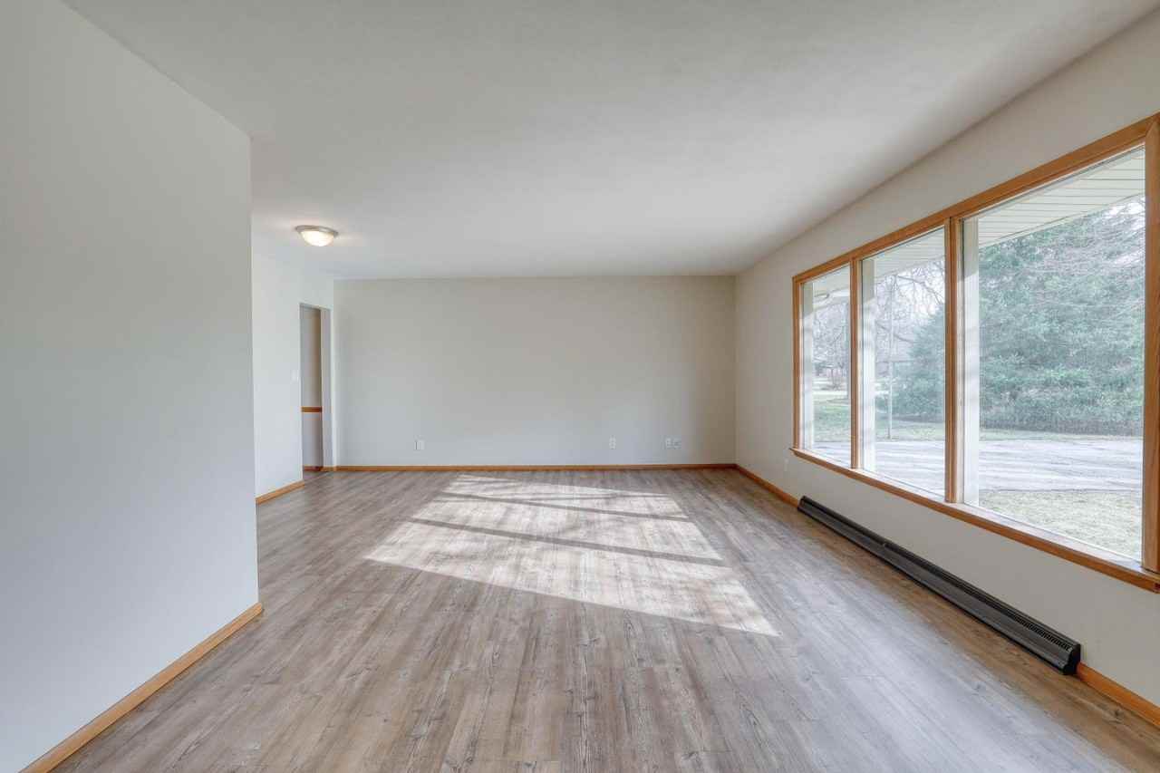 4465 N 144th St - Photo 2 of 11