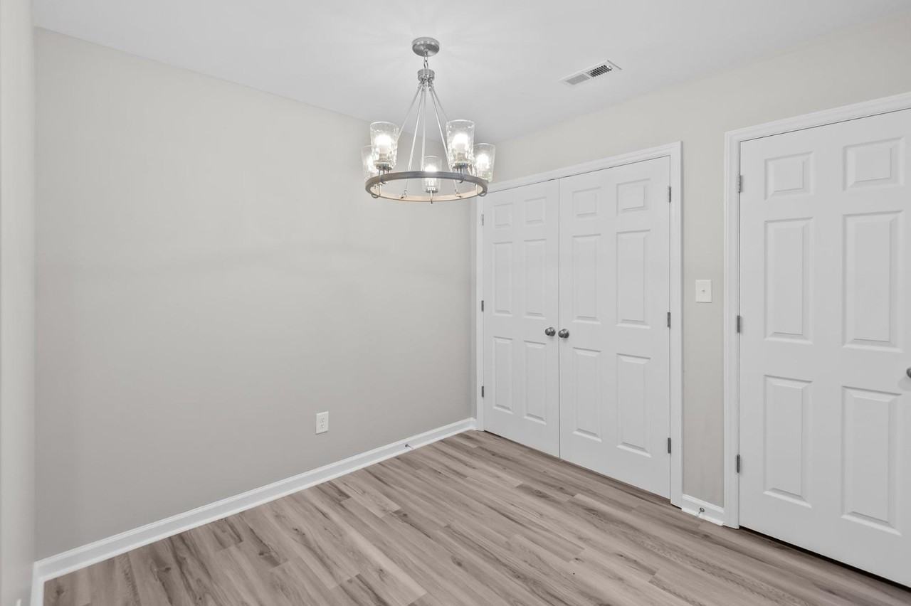 1261 Cross Creek Circle - Photo 4 of 10