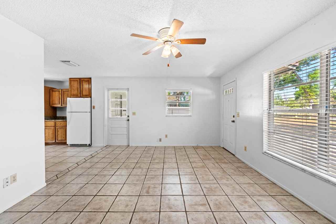 undisclosed - Photo 7 of 11