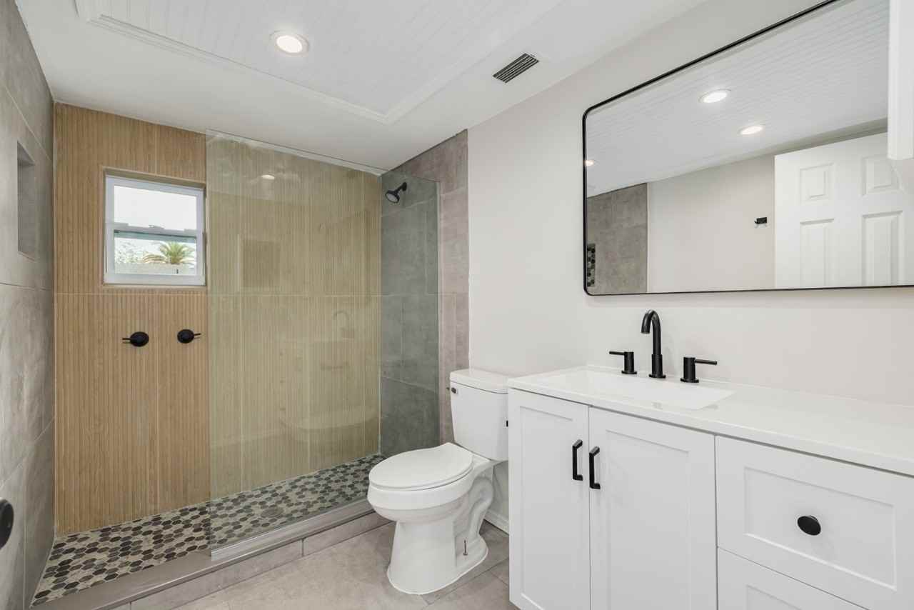 3220 Rock Royal Dr - Photo 2 of 20