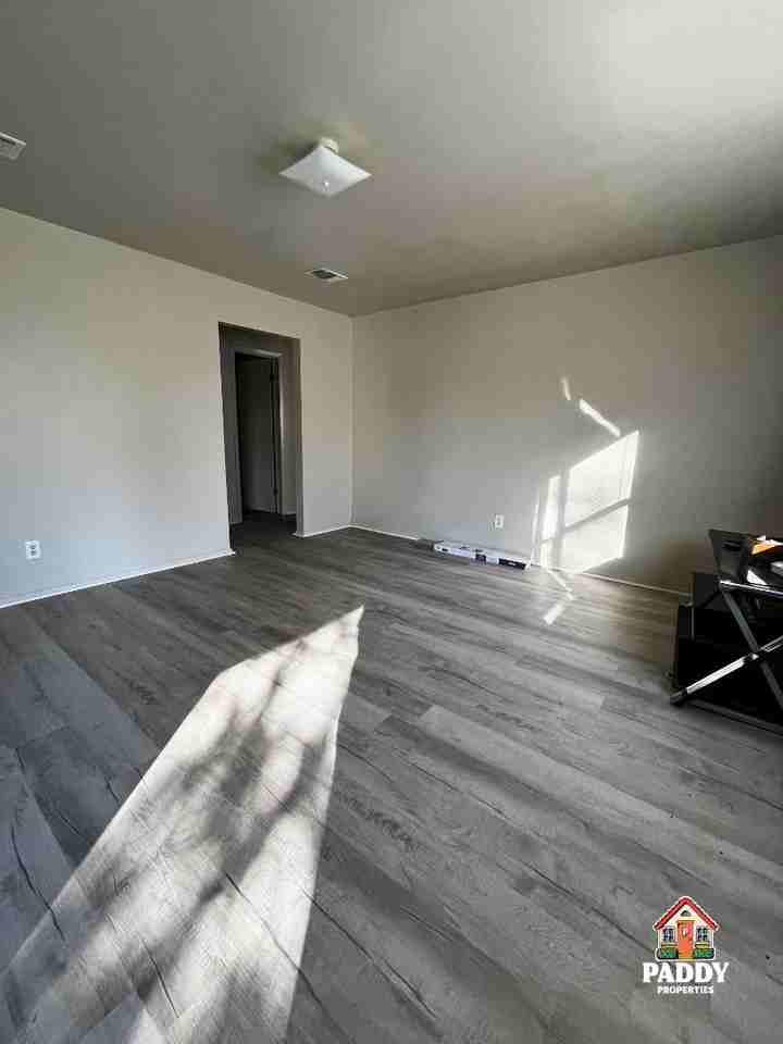 9493 N Us Highway 271 - Photo 3 of 11