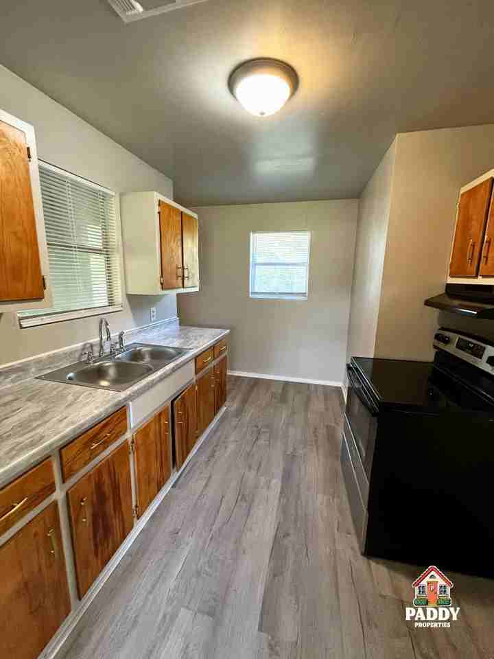 9493 N Us Highway 271 - Photo 5 of 11