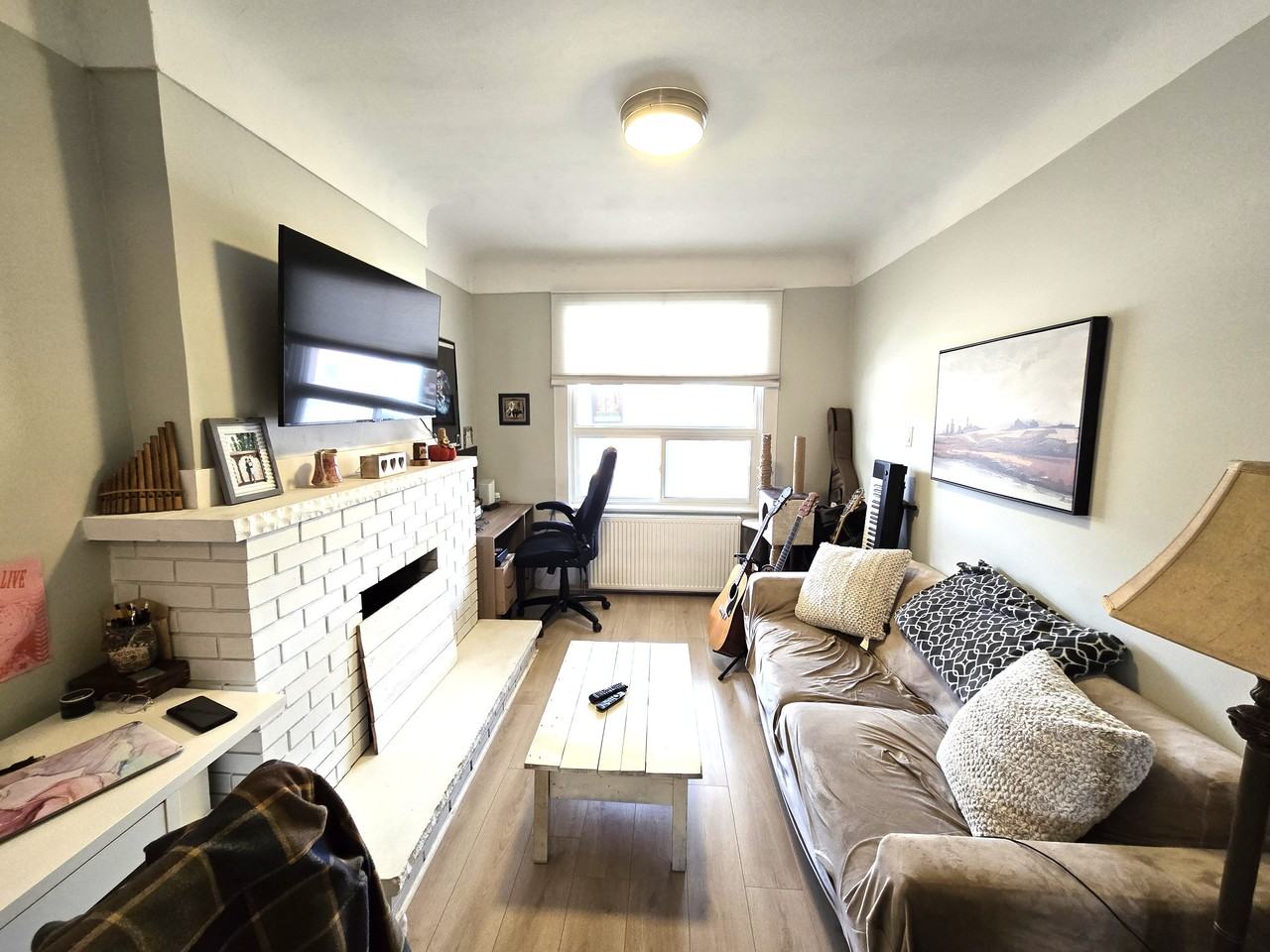 1037 Bathurst Street #2 - Photo 2 of 11