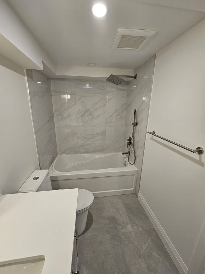 63 Kaufman Dr, Binbrook, ON L0R 1C0 - Photo 2 of 10